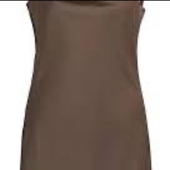 Brand New Adidas SLIP-ON DRESS - Picture 9 of 12